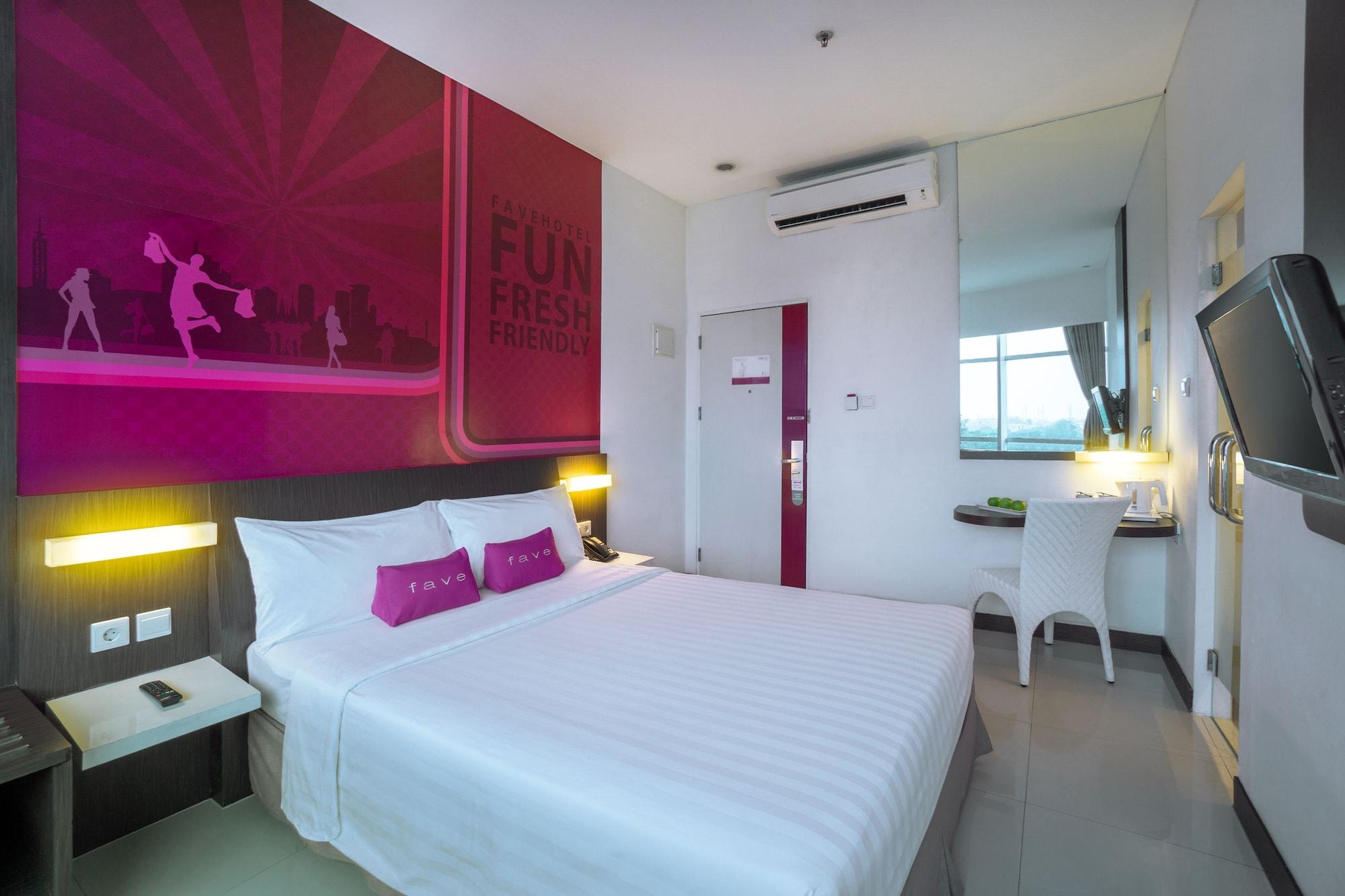Favehotel Pluit Junction Giacarta Esterno foto