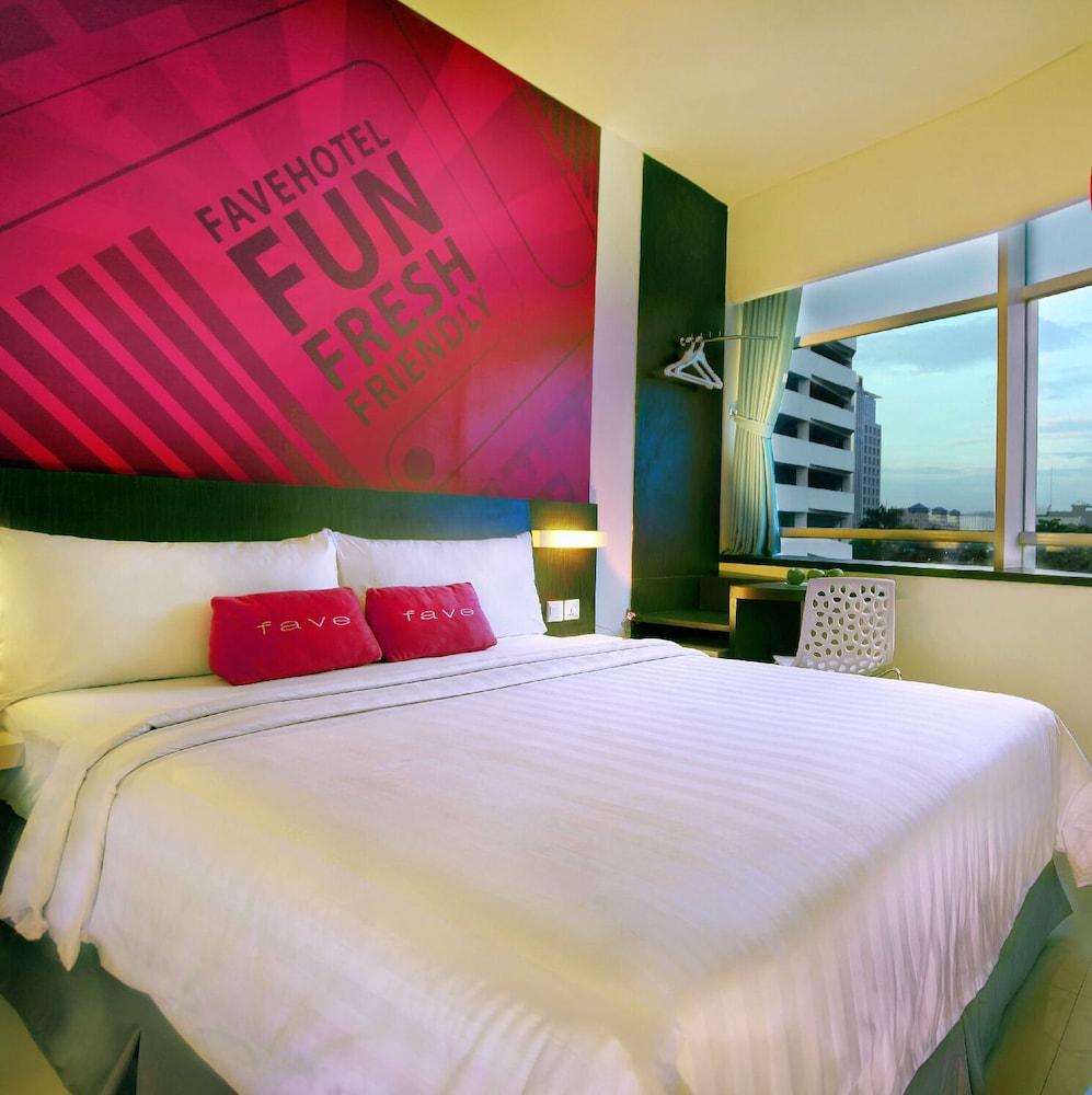Favehotel Pluit Junction Giacarta Esterno foto
