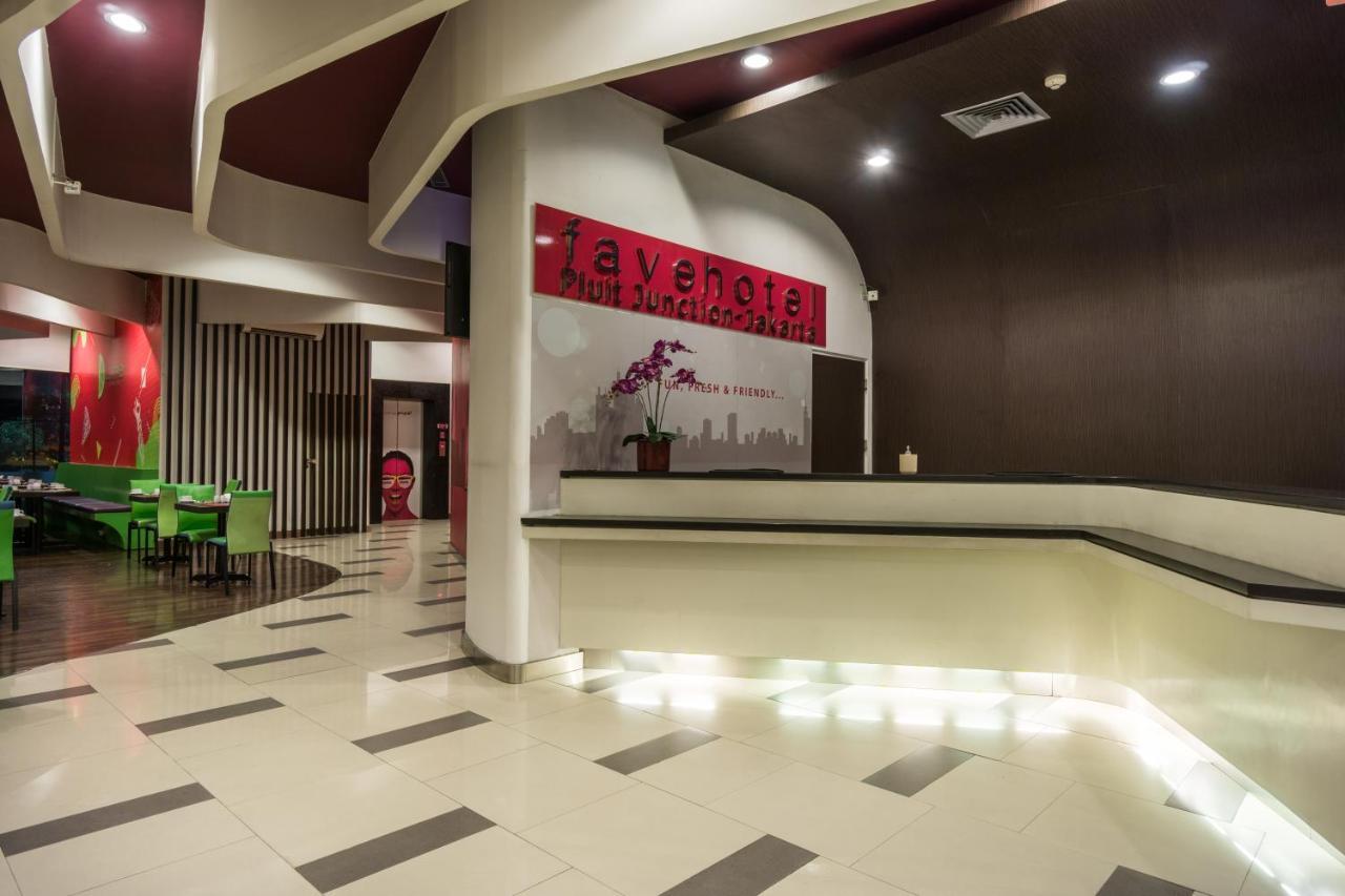 Favehotel Pluit Junction Giacarta Esterno foto