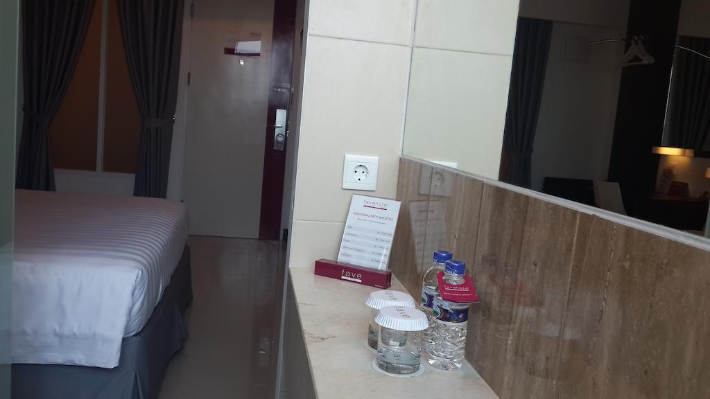 Favehotel Pluit Junction Giacarta Esterno foto